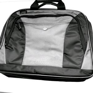 Targus Laptop Bag